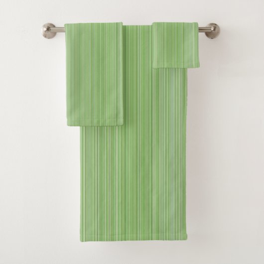 Baby Green Stripes Bad Handdoek (Insitu)