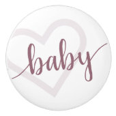 Baby Heart | Desert Roos Taupe Flourish Script Keramische Knop (Voorkant)