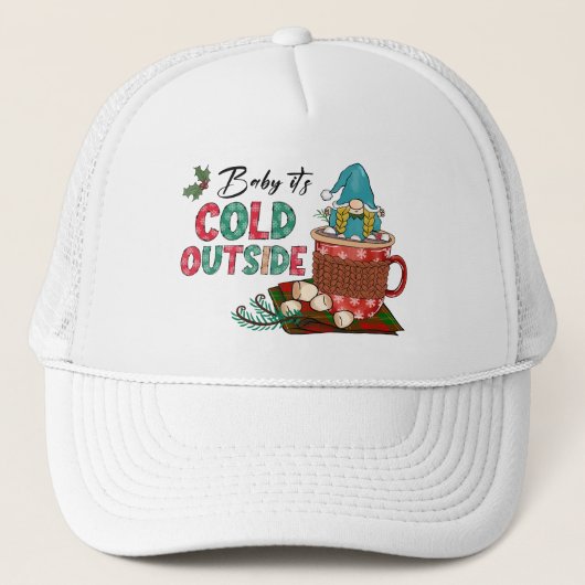 Baby Het is buiten koud | Kerstgnoom Trucker Pet (Voorkant)