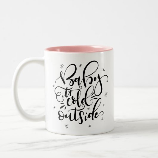 Baby Het is buiten koud Tweekleurige Koffiemok (Links)