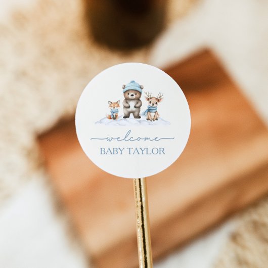 Baby Het is Koud Buiten Winterbos Baby shower Ronde Sticker