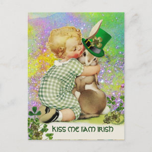 BABY HUGGING RABBIT St. Patrick's Day Shamrocks Briefkaart