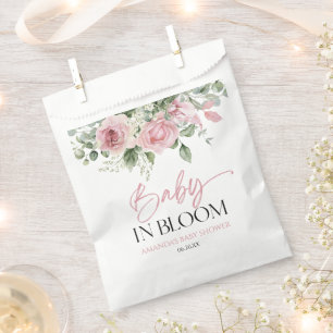 Baby in bloei roze roos bloemig Baby shower Bedankzakje