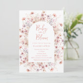 Baby in Bloom Baby shower Invitation (Debout devant)
