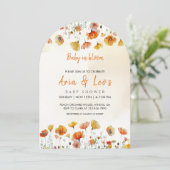 Baby in Bloom Baby shower Invitation (Debout devant)
