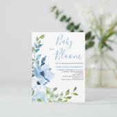 Baby In Bloom Blauwe Bloemige Baby Shower Briefkaart (Staand voorkant)