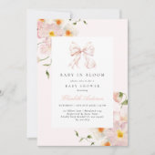 Baby In Bloom Boog Zachte Roze Baby Shower Uitnodi Kaart (Voorkant)