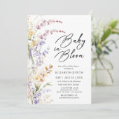 Baby in Bloom Fleur sauvage Baby shower Invitation (Debout devant)