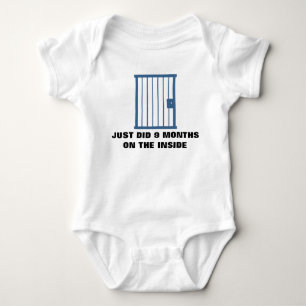 Baby Jumper - Jail-cel - 9 maanden aan de binnenka Romper