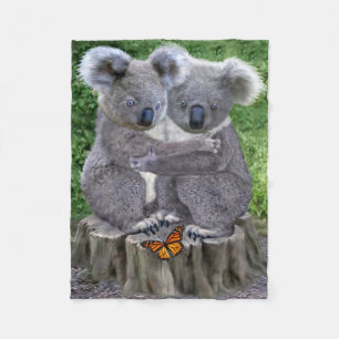 BABY KOALA HUGGIES FLEECE DEKEN