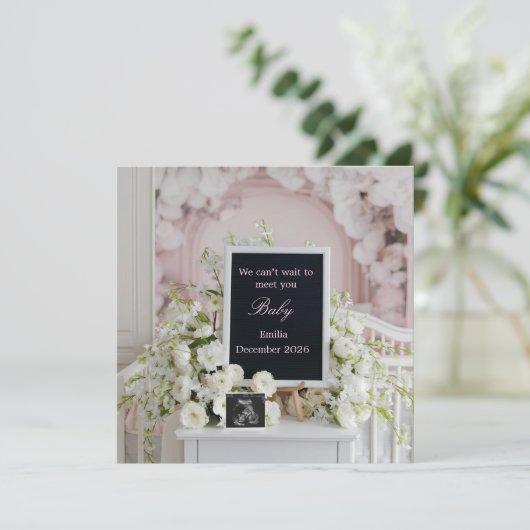 Baby meisje roze bloemen zwangerschap aankondiging (Staand voorkant)