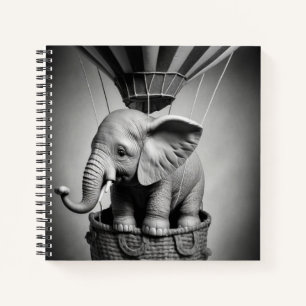 Baby olifant in een luchtballon notitieboek