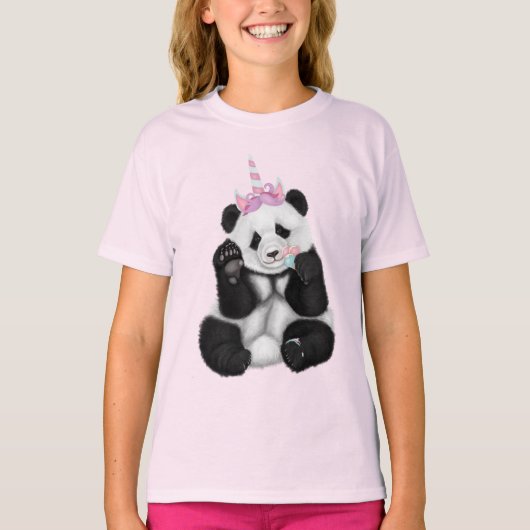 Baby panda in het pet unicorn t-shirt (Voorkant)