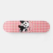 Baby Panda; Rode en Witte Gingham Skateboard (Horizontaal)