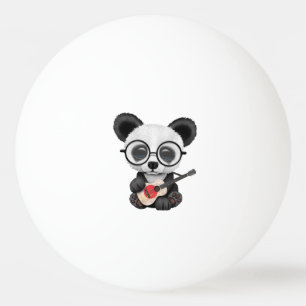 Baby Panda speelt Japanse vlag Guitar Pingpongballen