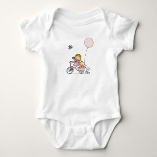 Baby rompertje met kindjes op driewieler