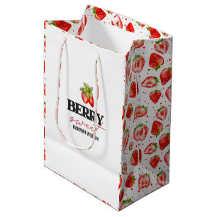 Baby shower Berry Sweet Strawberries Medium Cadeauzakje