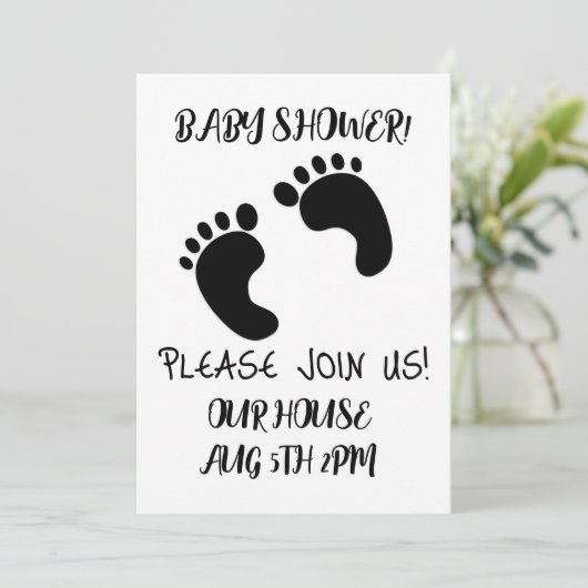 BABY SHOWER BLACK FOOT PRINTS SCRIPT UITNODIGINGEN (Staand voorkant)
