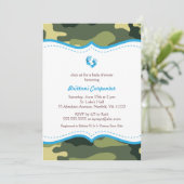 Baby shower Camo bleu et vert Invitations pieds (Debout devant)