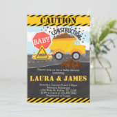 Baby shower de construction Invitation Invitation (Debout devant)
