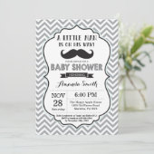 Baby shower de moustache Invitation noir et gris (Debout devant)