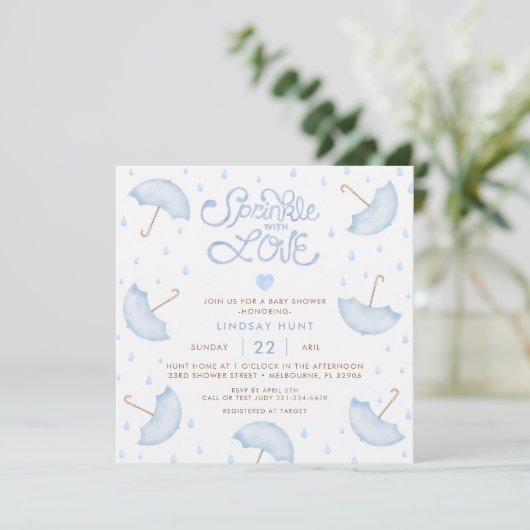 Baby shower de typographie bleu moderne Invitation (Debout devant)