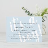 Baby shower de typographie moderne chic Invitation (Debout devant)