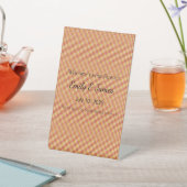 Baby Shower Display That Sells FAST Reclamebord Met Voetstuk (Insitu)