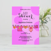 Baby shower Pink Polkadot Clothesline Invitation (Debout devant)