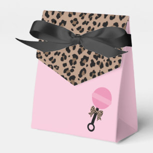 Baby shower van luipaard en roze bedankdoosjes