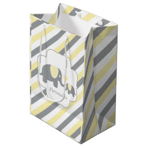 Baby shower van witte, gele en grijze stripjes medium cadeauzakje