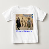 baby t-shirt. Gelukkig Pascha. loris/aap (Voorkant)