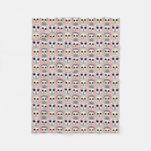 Baby-uilen op lichtroze achtergrondpatroon fleece deken