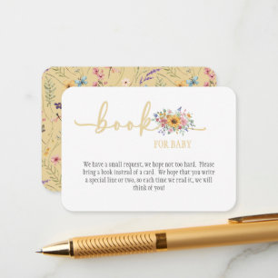 Babyboek met wilde bloemen in effen geel voor baby informatiekaartje
