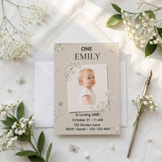 Baby's Breath Beige Eerste Verjaardag Foto Kaart