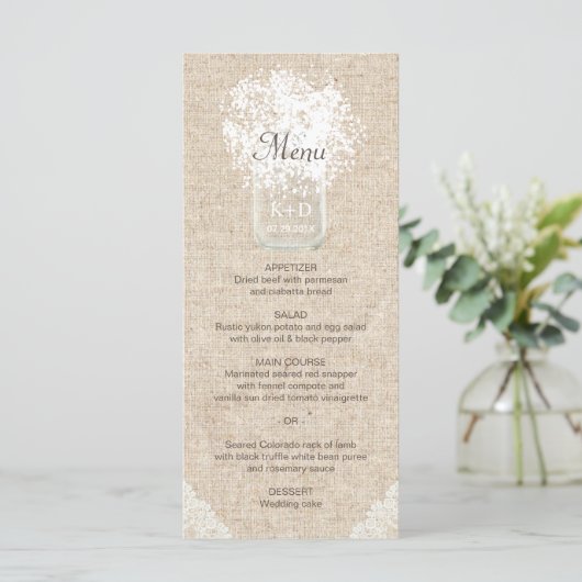 Baby's Breath Mason Jar Rustic Mariage Menu (Debout devant)