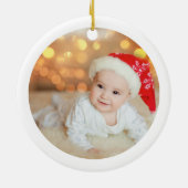 Baby's eerste kerstkerstman en cadeaufoto keramisch ornament (Achterkant)