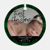 Baby's Eerste Kerstmis Geboorte Stats Groen Plaid Metalen Ornament (Achterkant)