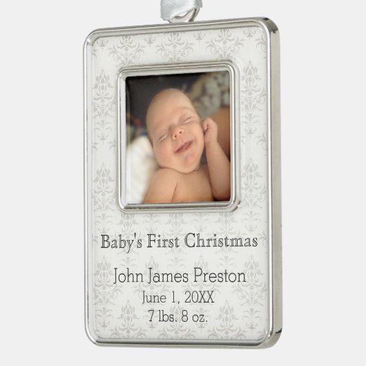 Baby's Eerste Kerstmis op Silver Damask Verzilverd Kader Ornament (Links)
