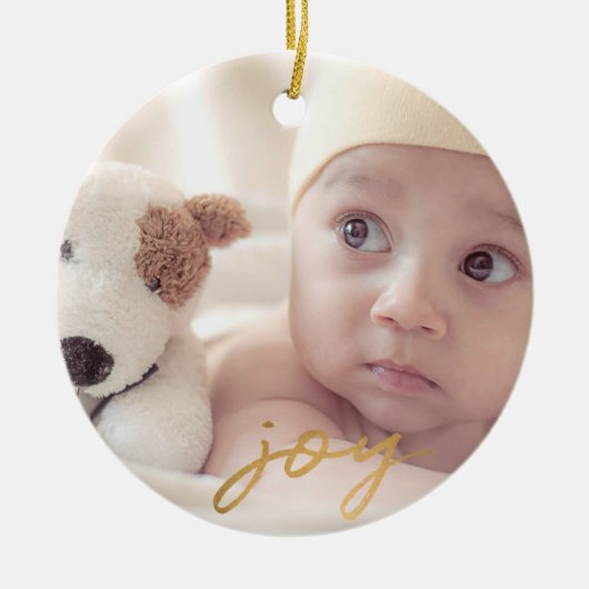 Babys First Kerstfeest Joy Gold Snowflakes Custom Keramisch Ornament (Voorkant)
