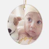 Babys First Kerstfeest Joy Gold Snowflakes Custom Keramisch Ornament (Links)