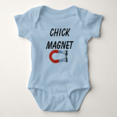 Baby's zijn Chick Magnets Romper (Voorkant)