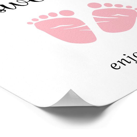 Baby's zijn zoet en genieten van een roze klep poster (Hoek)