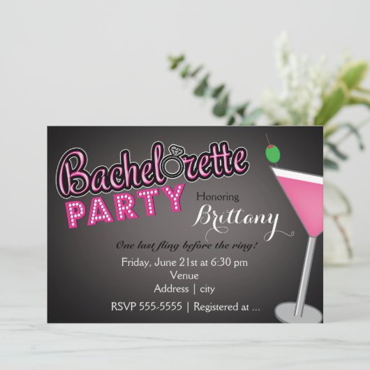 Bachelorette Party Pink Martini Fun Invitation (Debout devant)