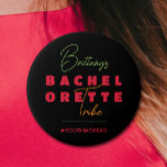 Bachelorette Tribe<br><div class="desc">Le nom de la mariée en lettres chic,  le mot bachelorette tribe,  et #yourhashtag,  ces boutons sont amusants à donner à vos filles de la fête de bachelorette. Parfait parti pour votre tribu nuptiale ! CORRESPONDANCE d'objets dans notre collection.</div>
