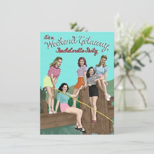 Bachelorette Weekend Getaway Party Invitations (Debout devant)