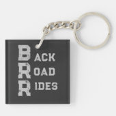 "Back Road Rides" Logo Grijze belettering Sleutelhanger (Achterkant)