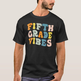 Back To School Fifth Grade Vibes Retro Student Tea T-shirt