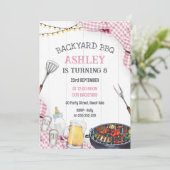 Backyard BBQ Birthday Invitation (Debout devant)