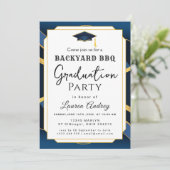 Backyard BBQ Graduation Party Invitation (Debout devant)